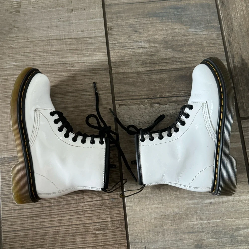 Dr. Martens 1460 8-Eye Patent Boot Kid size 12